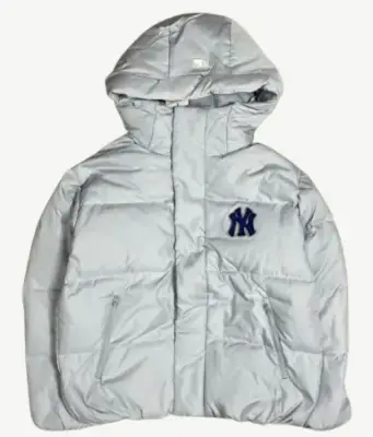 MLB New York Yankees Varsity Hooded Short Padding