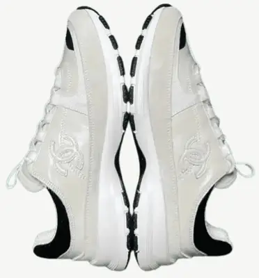 CHANEL Sneakers