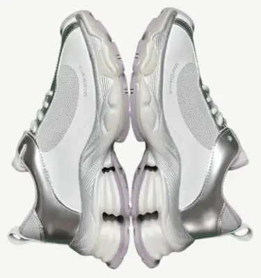 Meredith sneaker by World Balance