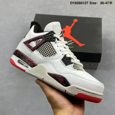 Air Jordan 4