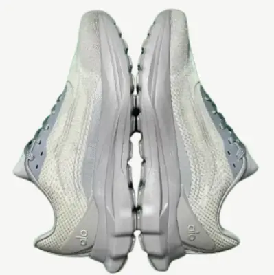 Alo Yoga Runner Sneakers
