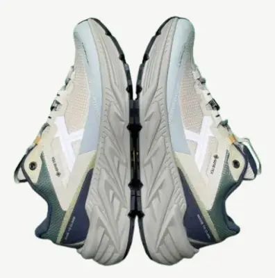 HOKA Speedgoat 5 Gore-Tex